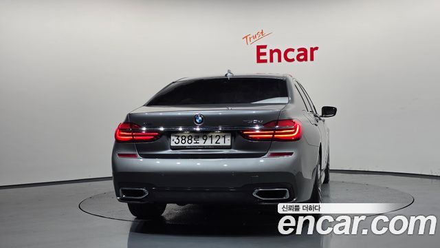 BMW 7 Series (G11) 730d xDrive M Sport 2018 — фото 4