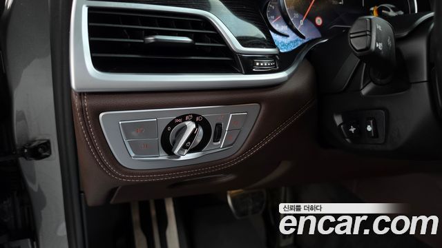 BMW 7 Series (G11) 730d xDrive M Sport 2018 — фото 29