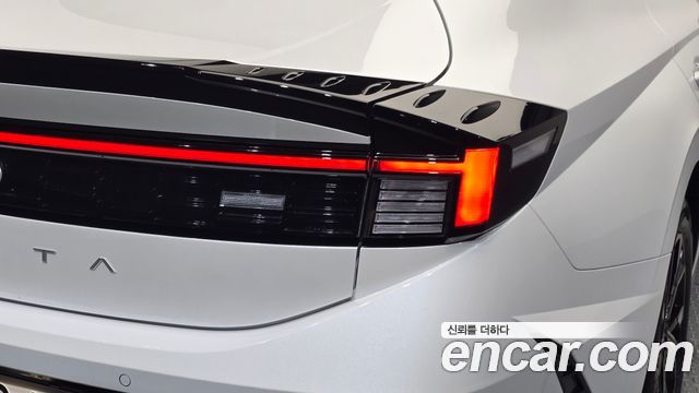 Hyundai Sonata The Edge (DN8) 2.0 LPG(Taxi) Mobility 2026 — фото 23