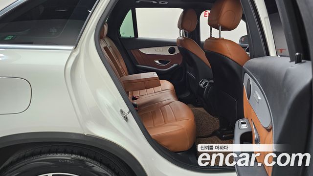 Mercedes-Benz GLC-Class (X253) GLC220 d 4MATIC 2021 — фото 15
