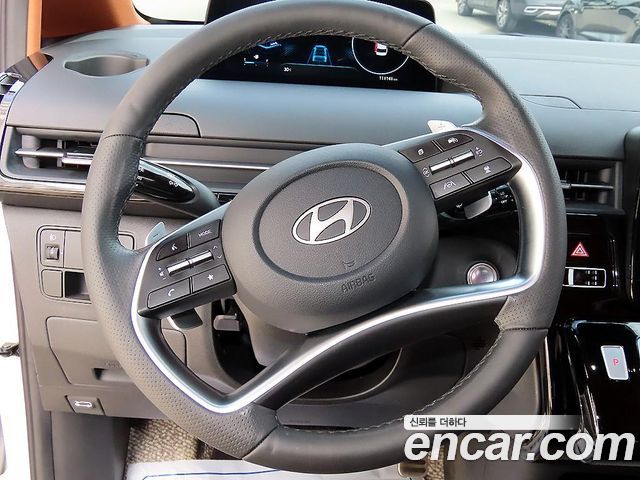 Hyundai Staria L3.5 Lounge 7-Seater Mobility 2025 — фото 10