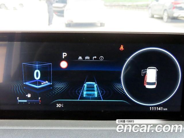 Hyundai Staria L3.5 Lounge 7-Seater Mobility 2025 — фото 15