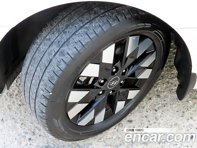 Hyundai Staria L3.5 Lounge 7-Seater Mobility 2025 — фото 24