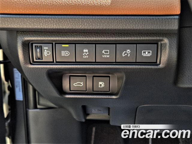 Toyota Camry (XV80) 2.5 XLE Premium Hybrid 2026 — фото 15