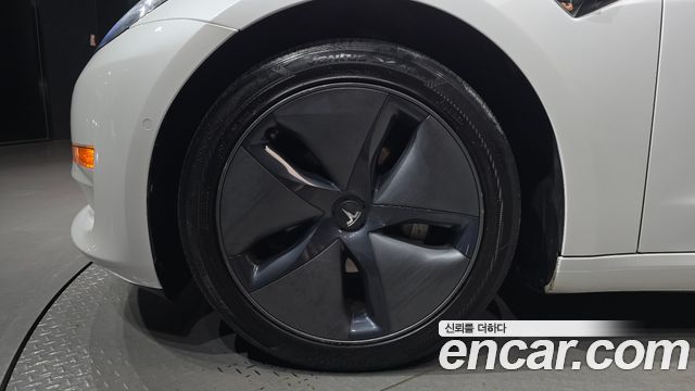 Tesla Model 3 Long Range AWD 2020 — фото 5