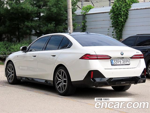 BMW 5 Series (G60) 520i M Sport 2025 — фото 3