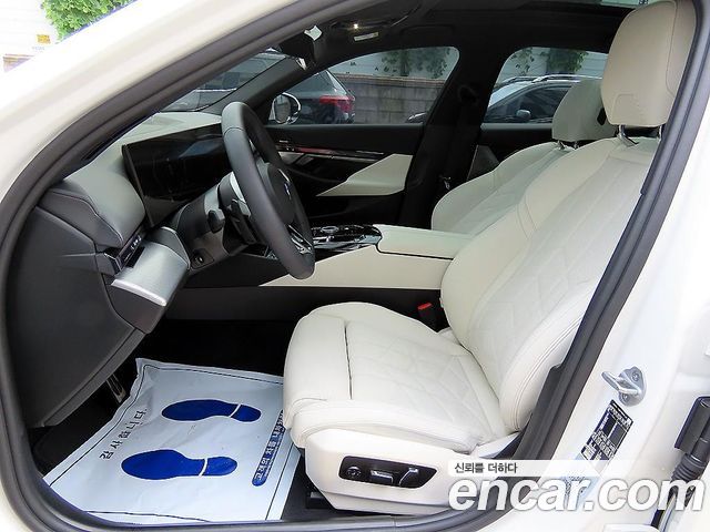 BMW 5 Series (G60) 520i M Sport 2025 — фото 5