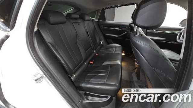 BMW X6 (F16) xDrive 30d 2016 — фото 11
