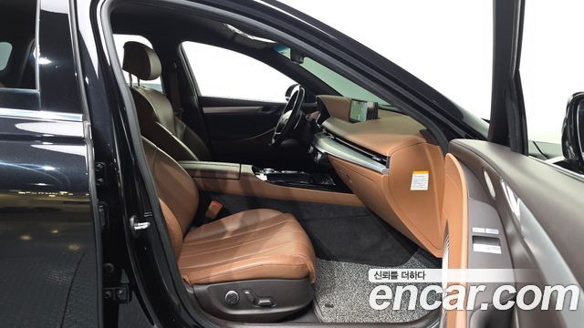 Genesis Electrified G80 (RG3) e-AWD 2022 — фото 11