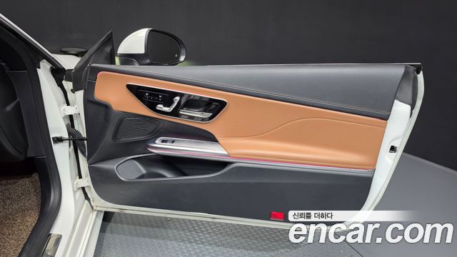Mercedes-Benz CLE-Class (C236) CLE200 Coupe 2024 — фото 25