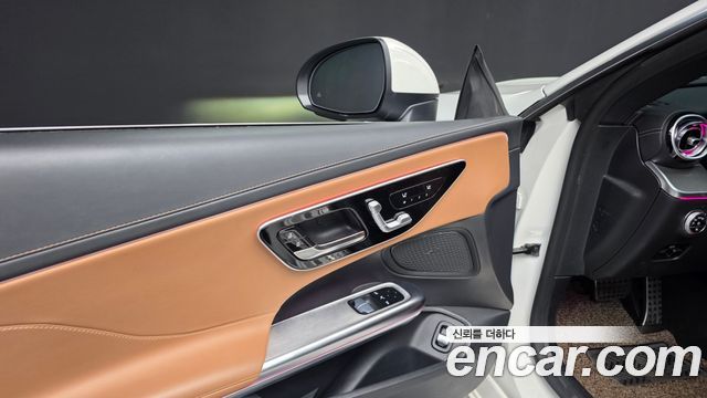 Mercedes-Benz CLE-Class (C236) CLE200 Coupe 2024 — фото 26