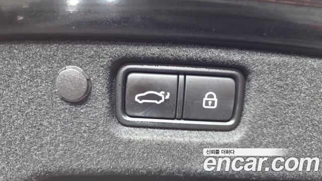 Kia K7 Premier 2.5 GDI Noblesse 2020 — фото 17