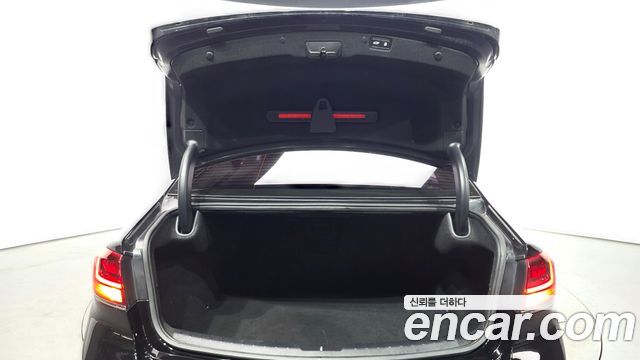 Kia K7 Premier 2.5 GDI Noblesse 2020 — фото 18