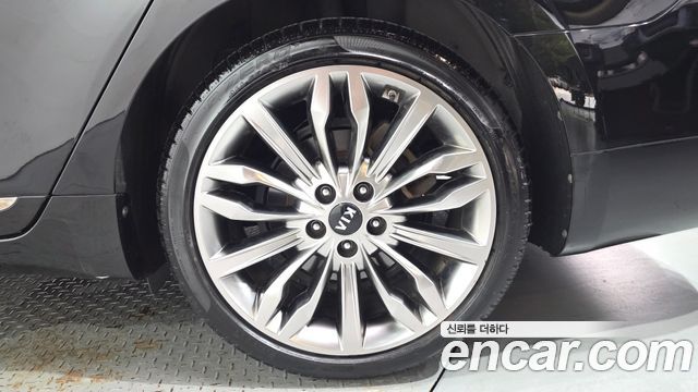 Kia K7 Premier 2.5 GDI Noblesse 2020 — фото 21