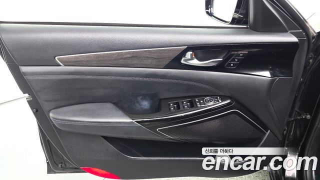 Kia K7 Premier 2.5 GDI Noblesse 2020 — фото 24