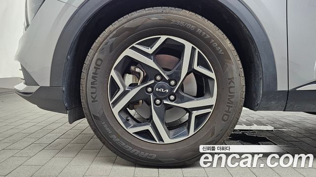 Kia Sportage (V) Diesel 2.0 2WD Prestige 2023 — фото 5