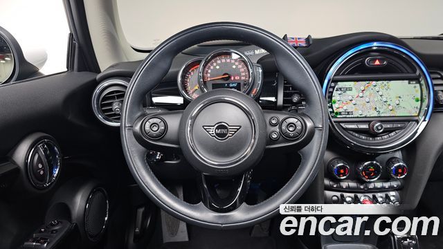 MINI Cooper HIGH Third Generation 2020 — фото 17