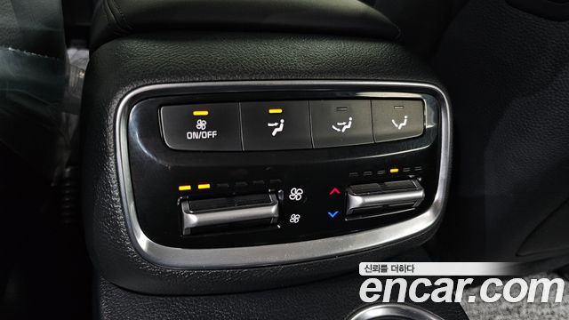 Kia Mohave The Master Diesel 3.0 4WD 6-Seater Platinum 2022 — фото 32