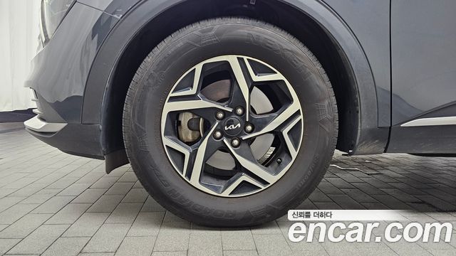 Kia Sportage (V) Diesel 2.0 2WD Prestige 2022 — фото 5