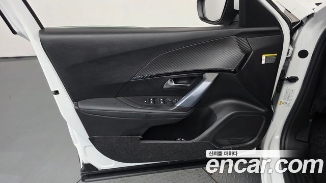 Peugeot 2008 (II) 1.5 BlueHDi Allure 2021 — фото 24