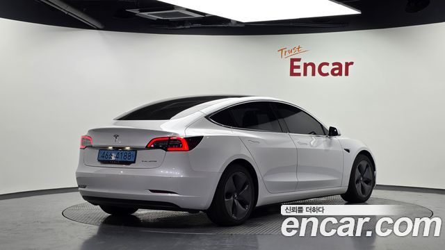 Tesla Model 3 Long Range AWD 2020 — фото 2