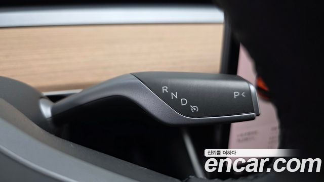 Tesla Model 3 Long Range AWD 2020 — фото 9