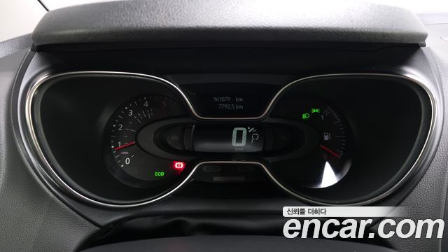 Renault Korea QM3 LE 2018 — фото 8