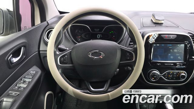 Renault Korea QM3 LE 2018 — фото 13