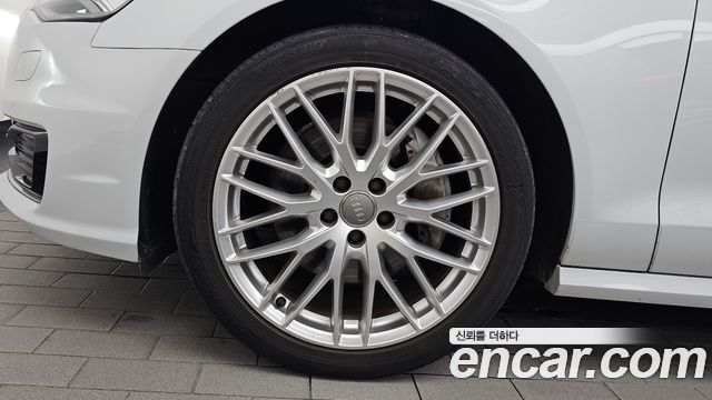Audi A6 40 TDI Quattro Premium C7 2016 — фото 5
