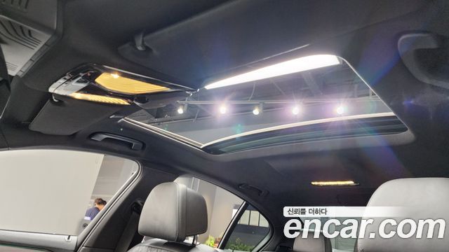 BMW 5 Series (G30) 520d M Sport Package Plus 2017 — фото 18