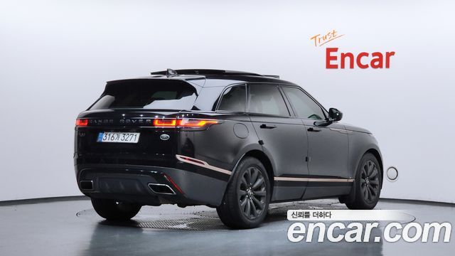 Land Rover Range Rover Velar 3.0 D300 R-Dynamic SE 2018 — фото 2