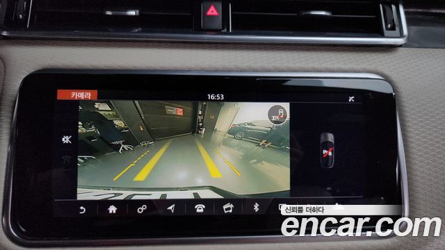 Land Rover Range Rover Velar 3.0 D300 R-Dynamic SE 2018 — фото 15