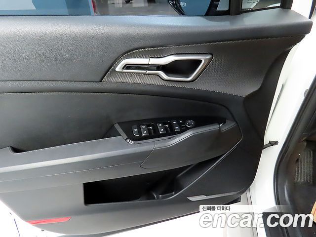 Kia Sportage (V) Diesel 2.0 2WD Trendy 2022 — фото 18