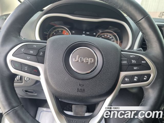 Jeep Cherokee (KL) 2.2 Diesel Limited 4WD 2017 — фото 6