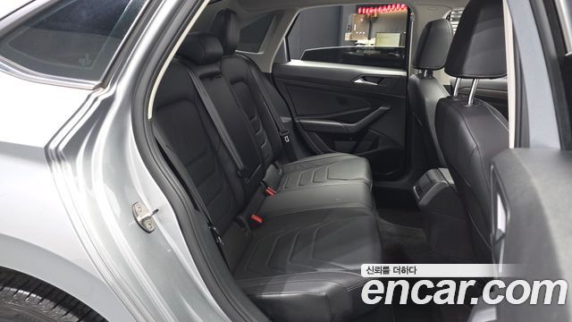 Volkswagen Jetta (VII) 1.4 TSI Prestige 2020 — фото 11