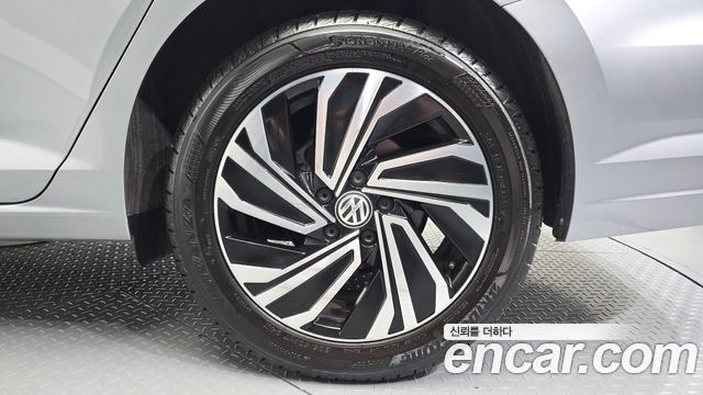 Volkswagen Jetta (VII) 1.4 TSI Prestige 2020 — фото 21