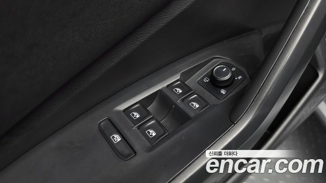 Volkswagen Jetta (VII) 1.4 TSI Prestige 2020 — фото 31