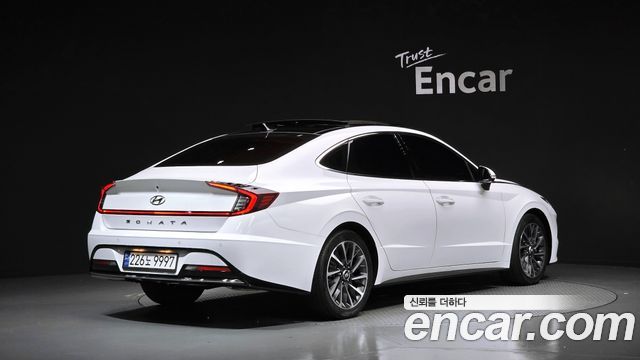 Hyundai Sonata (DN8) 2.0 LPG(Disabled Person) Inspiration 2021 — фото 2