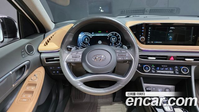 Hyundai Sonata (DN8) 2.0 LPG(Disabled Person) Inspiration 2021 — фото 13