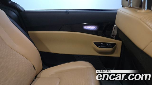 Kia Carnival (IV) Diesel 9-Seater Signature 2021 — фото 25