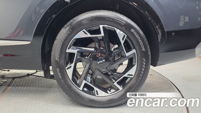Kia Sportage (V) LPG 2.0 2WD Signature 2024 — фото 21