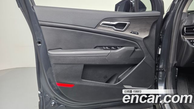 Kia Sportage (V) LPG 2.0 2WD Signature 2024 — фото 24