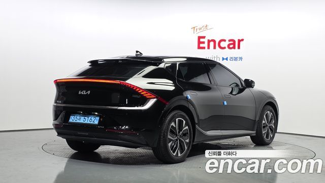 Kia EV6 Long Range Earth 2023 — фото 2