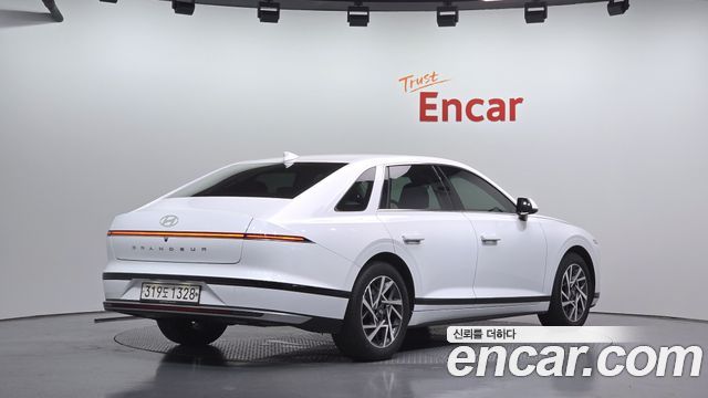 Hyundai Grandeur (GN7) 3.5 LPG 2WD (Taxi) Deluxe 2025 — фото 2