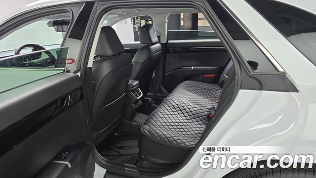 Hyundai Grandeur (GN7) 3.5 LPG 2WD (Taxi) Deluxe 2025 — фото 11