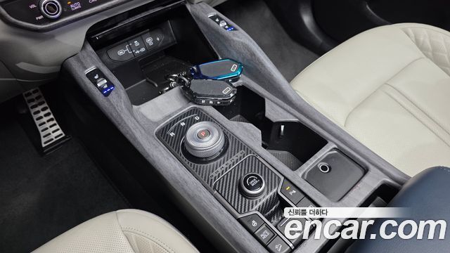 Kia Sorento (IV) HEV 1.6 2WD Gravity 2025 — фото 9