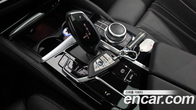 BMW 5 Series (G30) 520i Luxury 2022 — фото 9