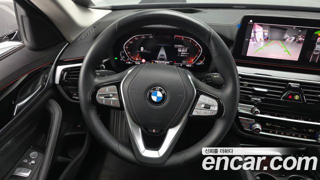 BMW 5 Series (G30) 520i Luxury 2022 — фото 14