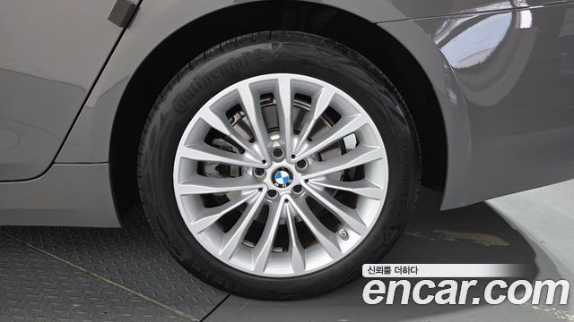 BMW 5 Series (G30) 520i Luxury 2022 — фото 21