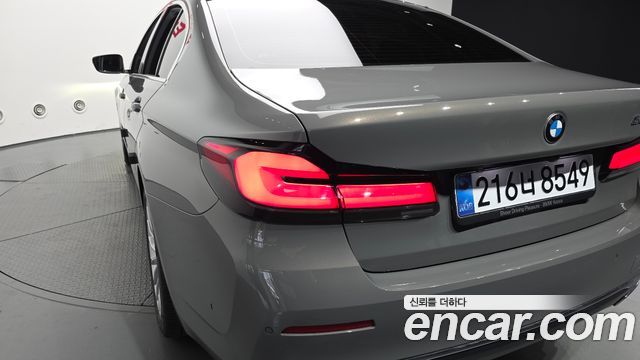 BMW 5 Series (G30) 520i Luxury 2022 — фото 23